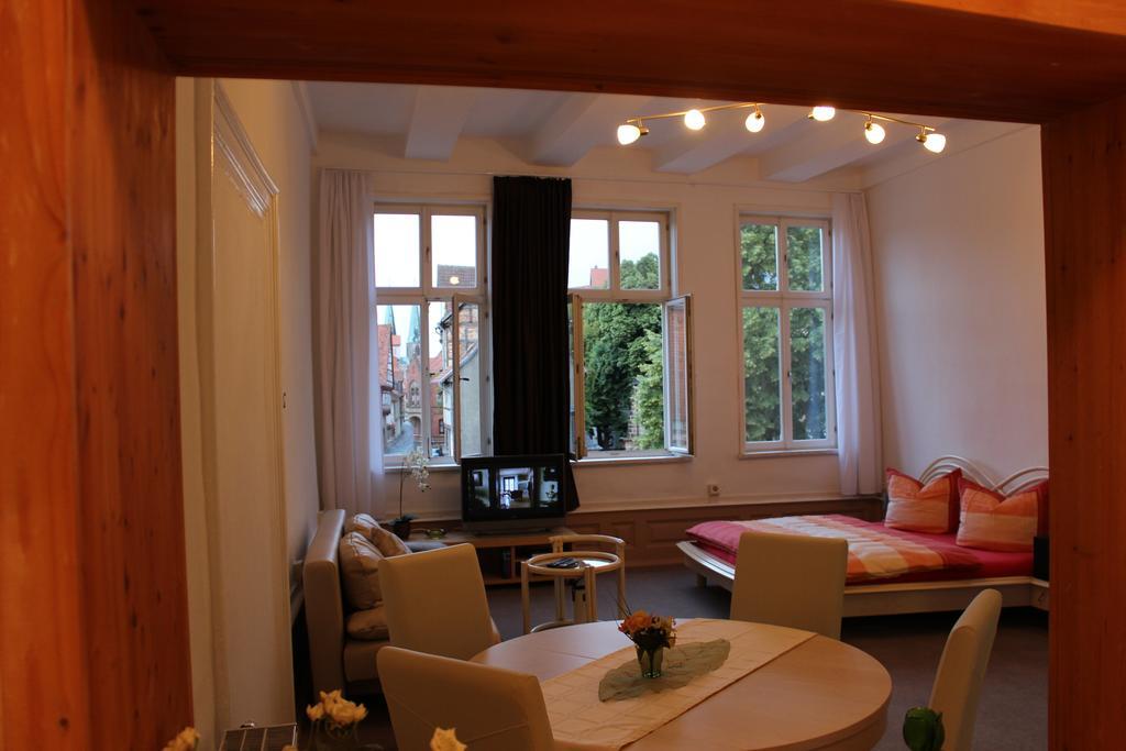 Das Nest In Quedlinburg Ruang foto
